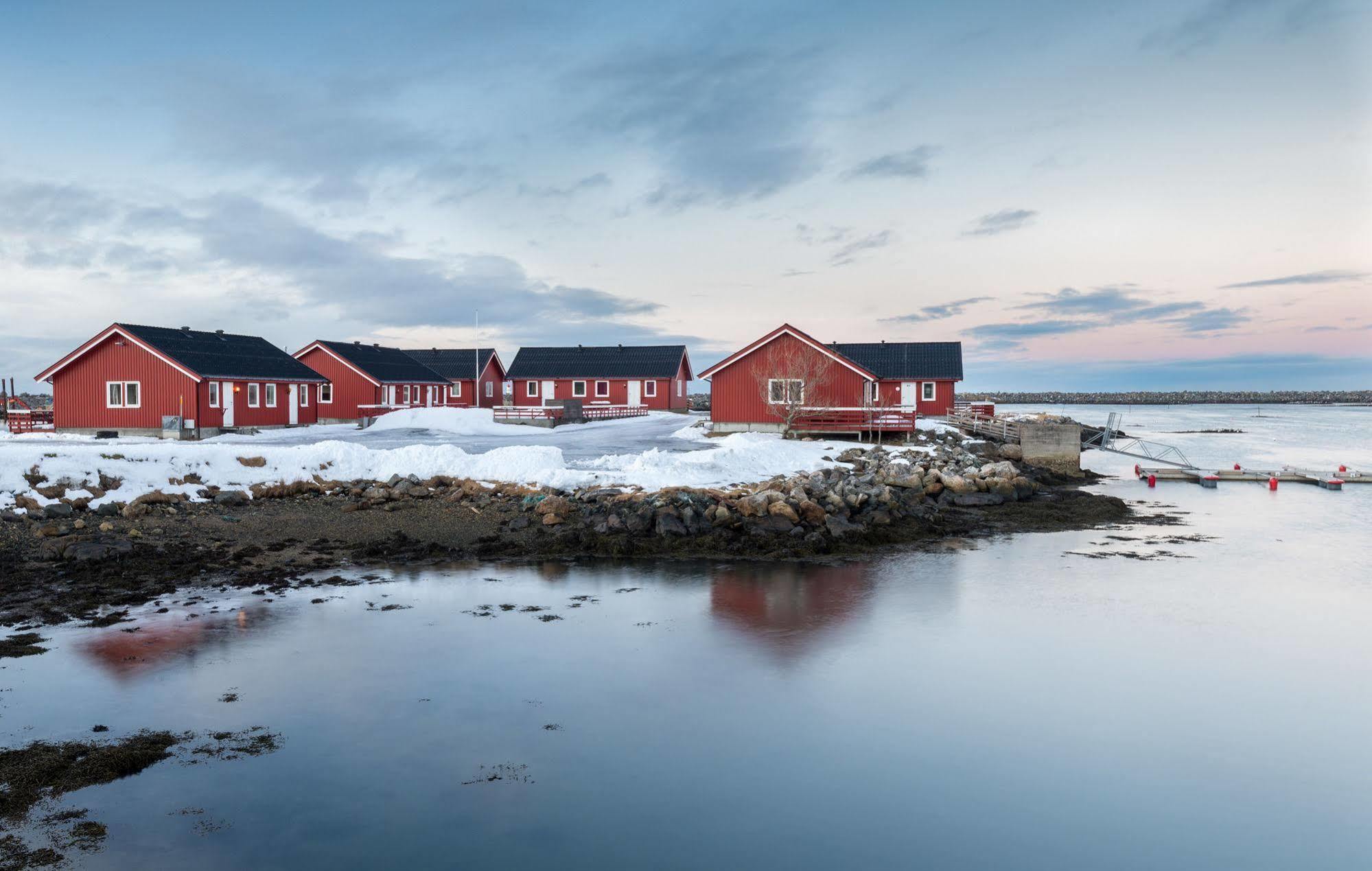 Lankanholmen Sea Cabins Анденес Экстерьер фото